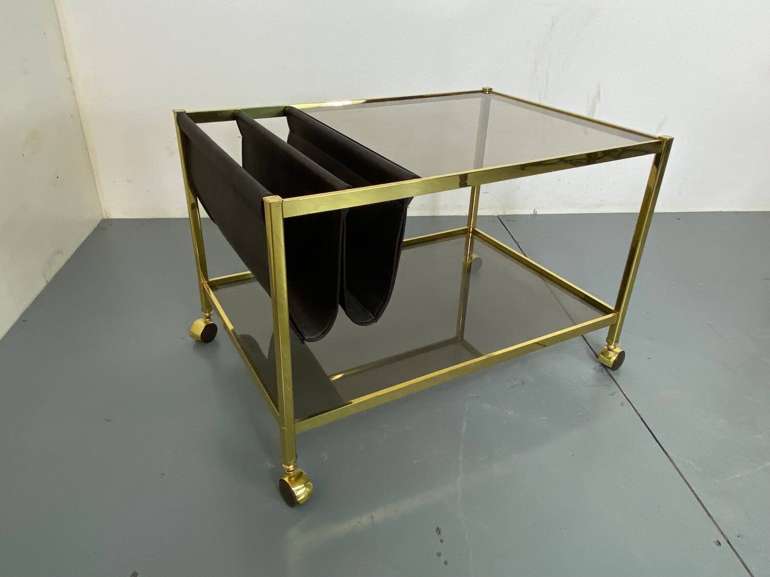 Table basse hollywood regency vintage en laiton et verre de maison jansen, 1970s