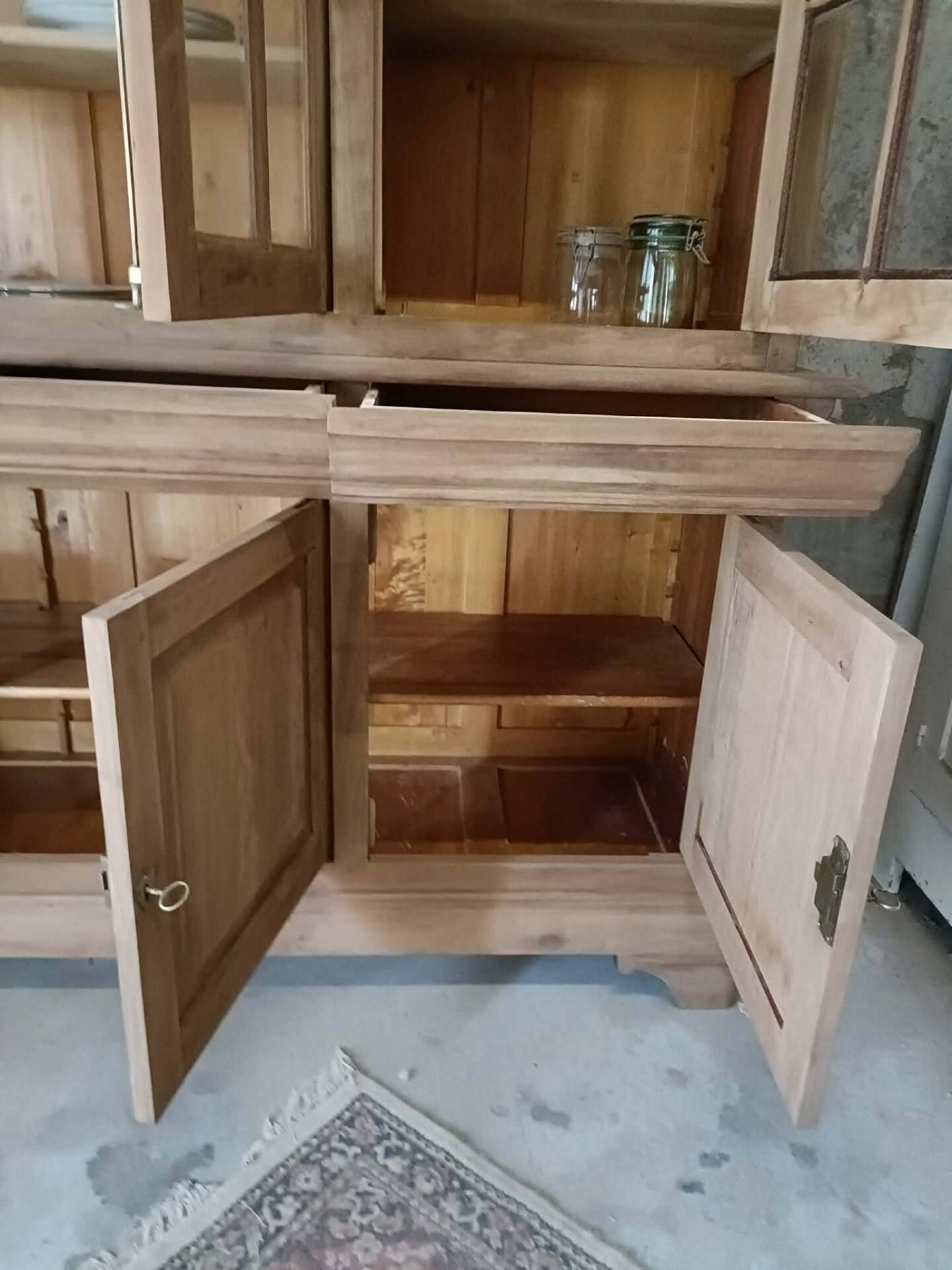 Sideboard