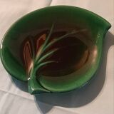 1 trivet and 1 bottle coat