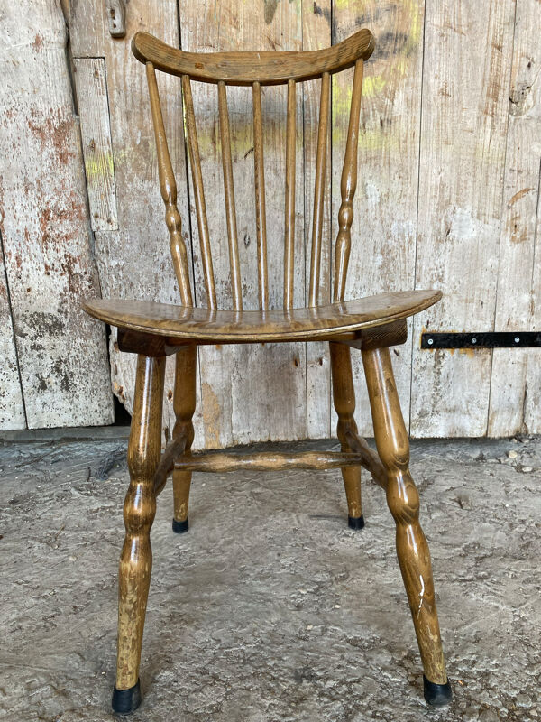 Chaise bistrot ancienne Baumann modèle Tacoma en bois