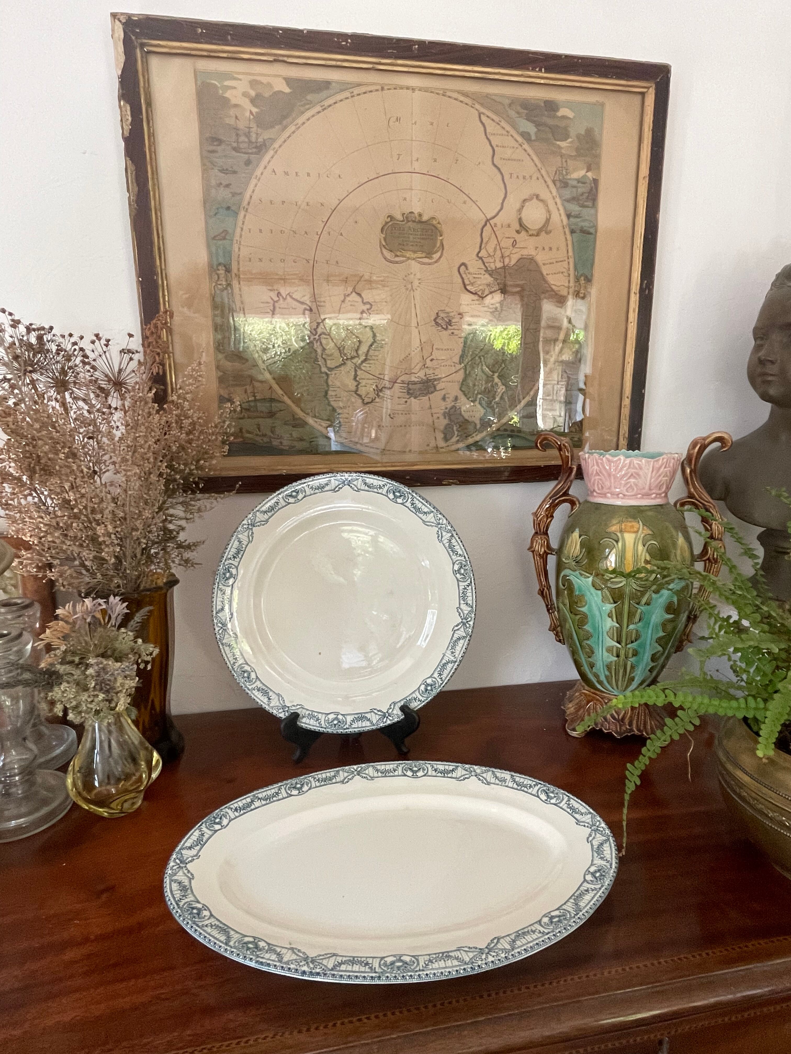 Lot of dishes iron earth Salins model directoire