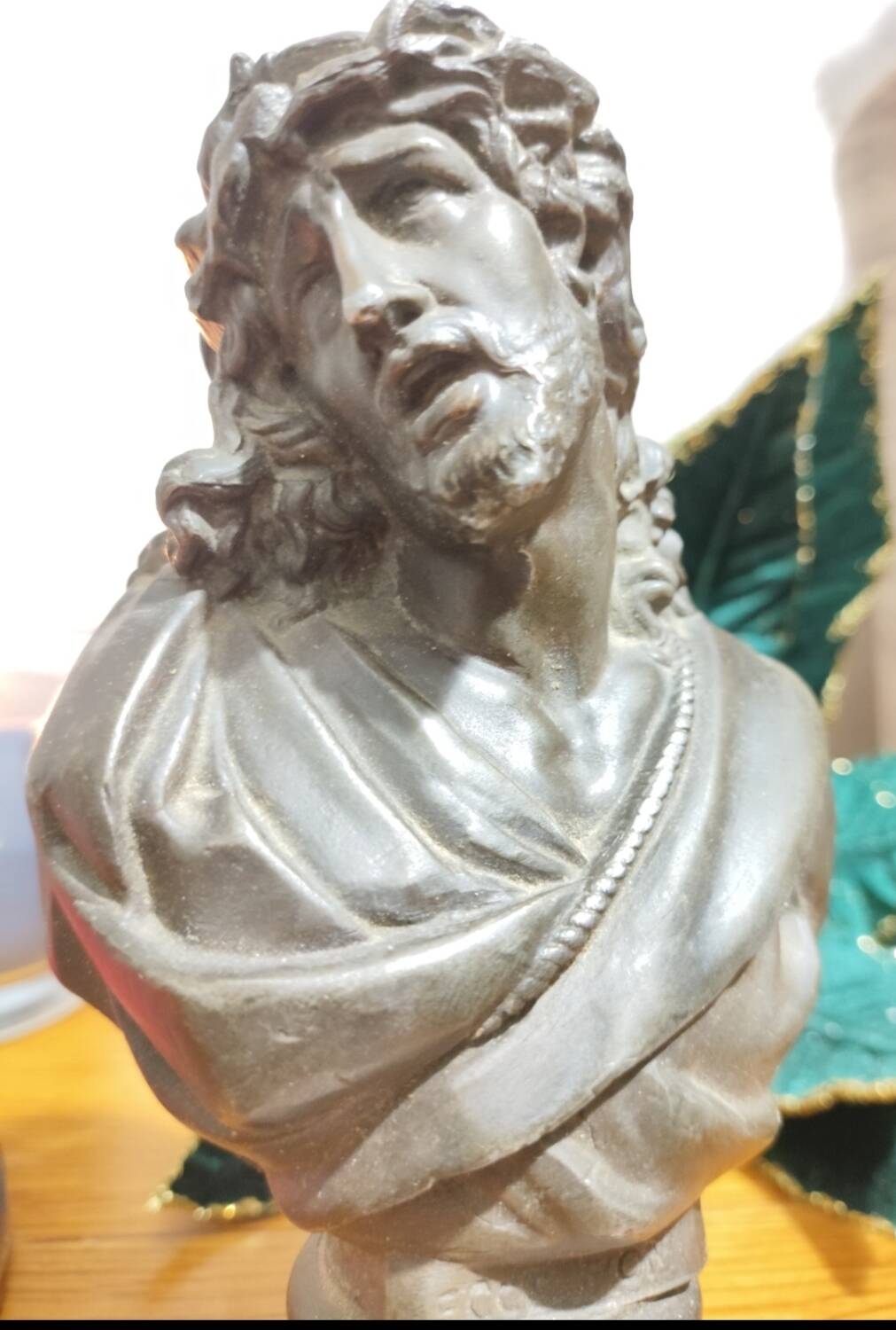 Buste christ en bronze