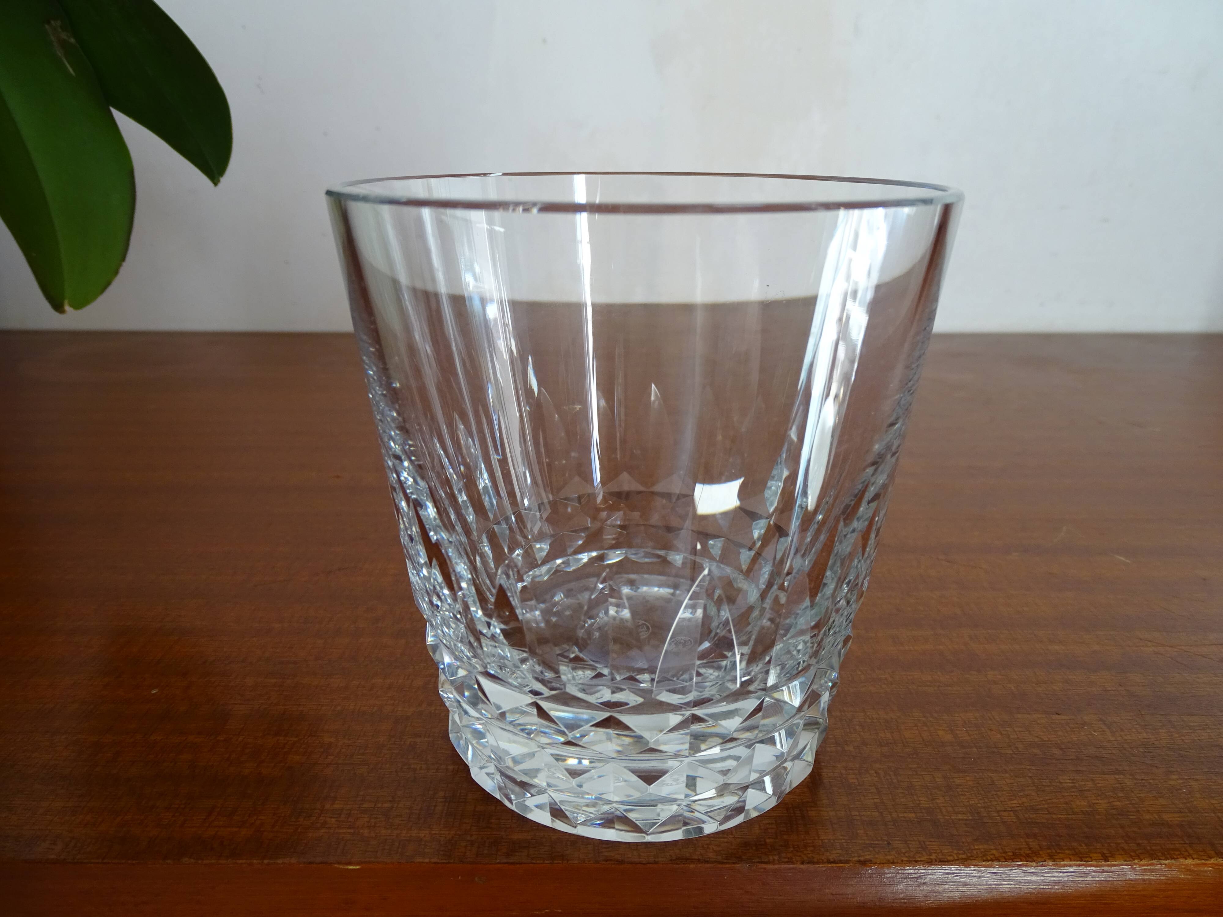 Crystal ice seal Baccarat model Piccasilly