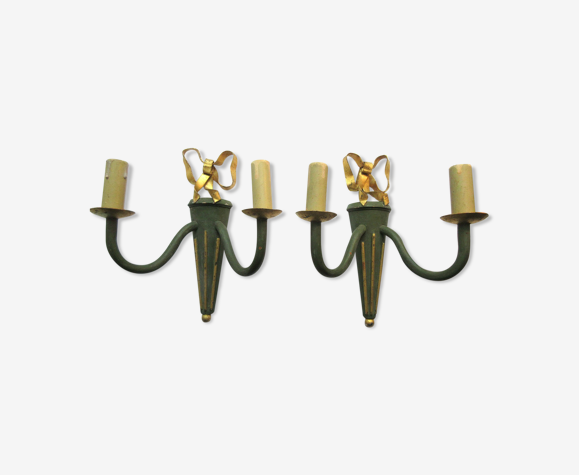 2 appliques flambeau style empire, 2 feux métal peint vert, noeud doré Louis XVl