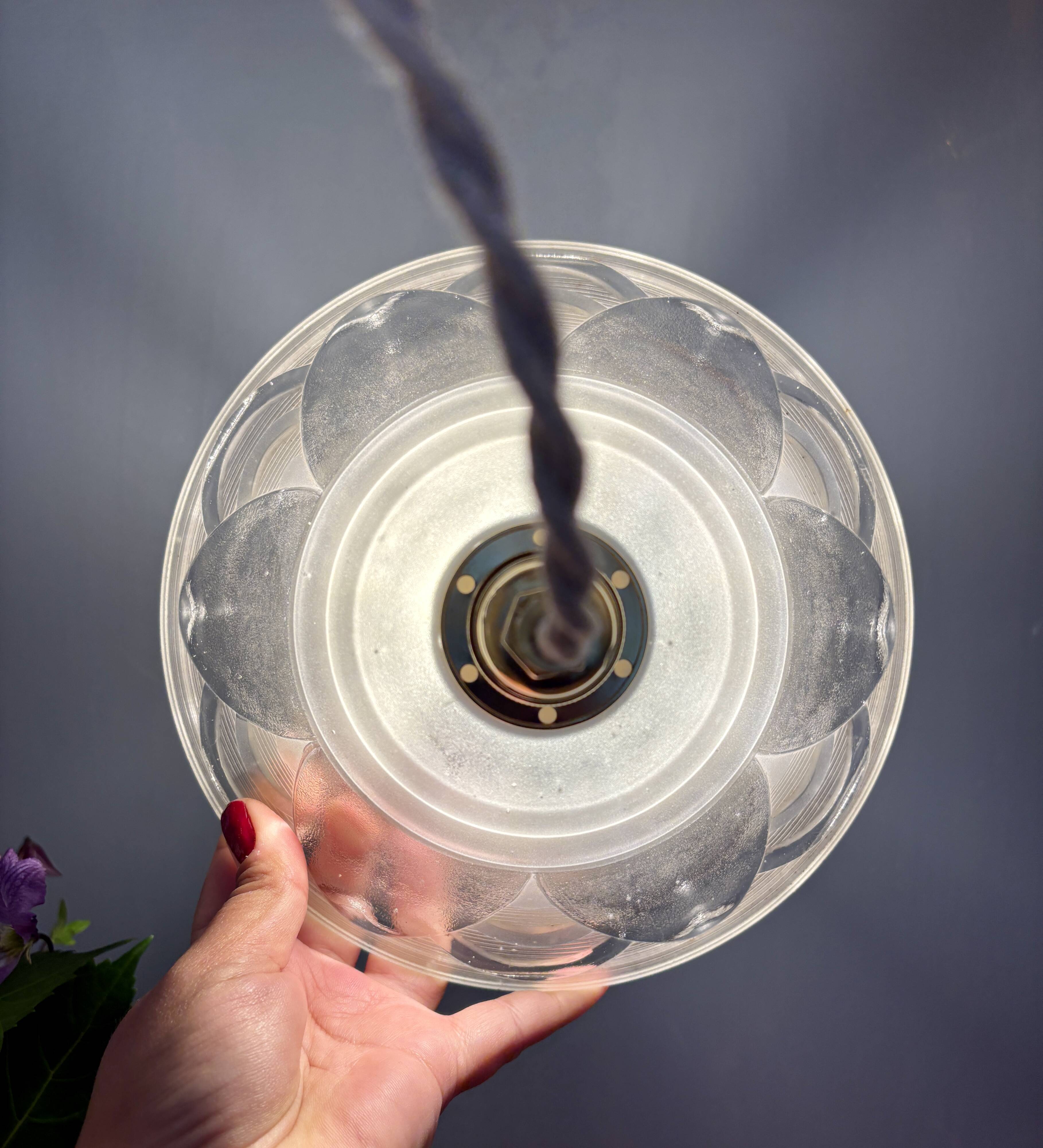 Vintage glass flower pattern lampshade pendant light