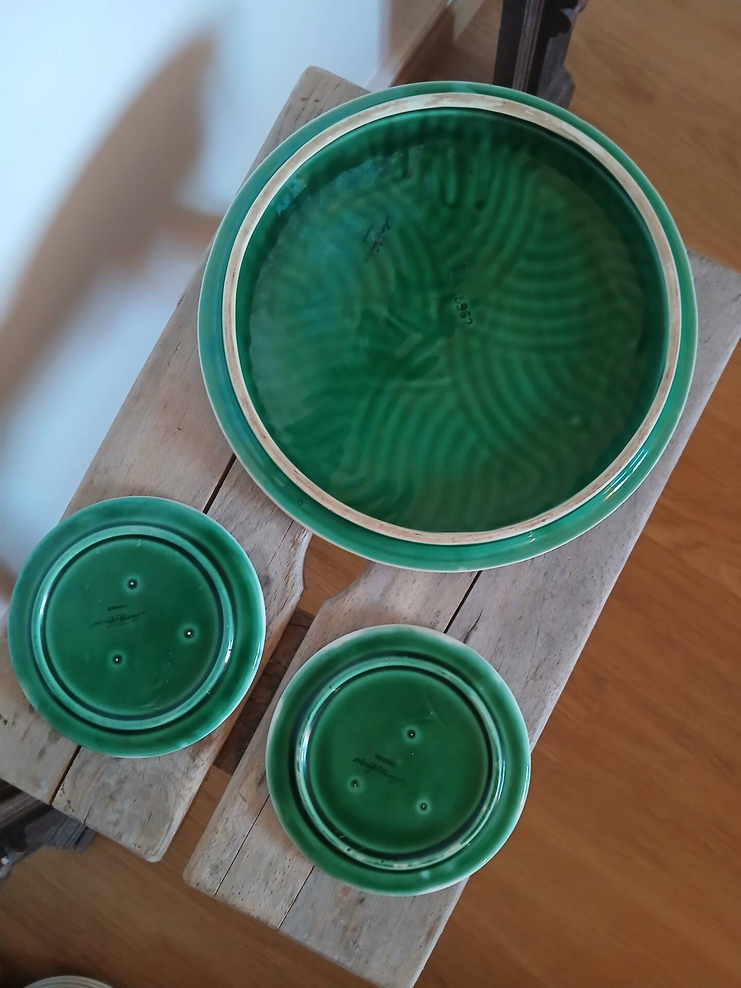 Vintage trivet