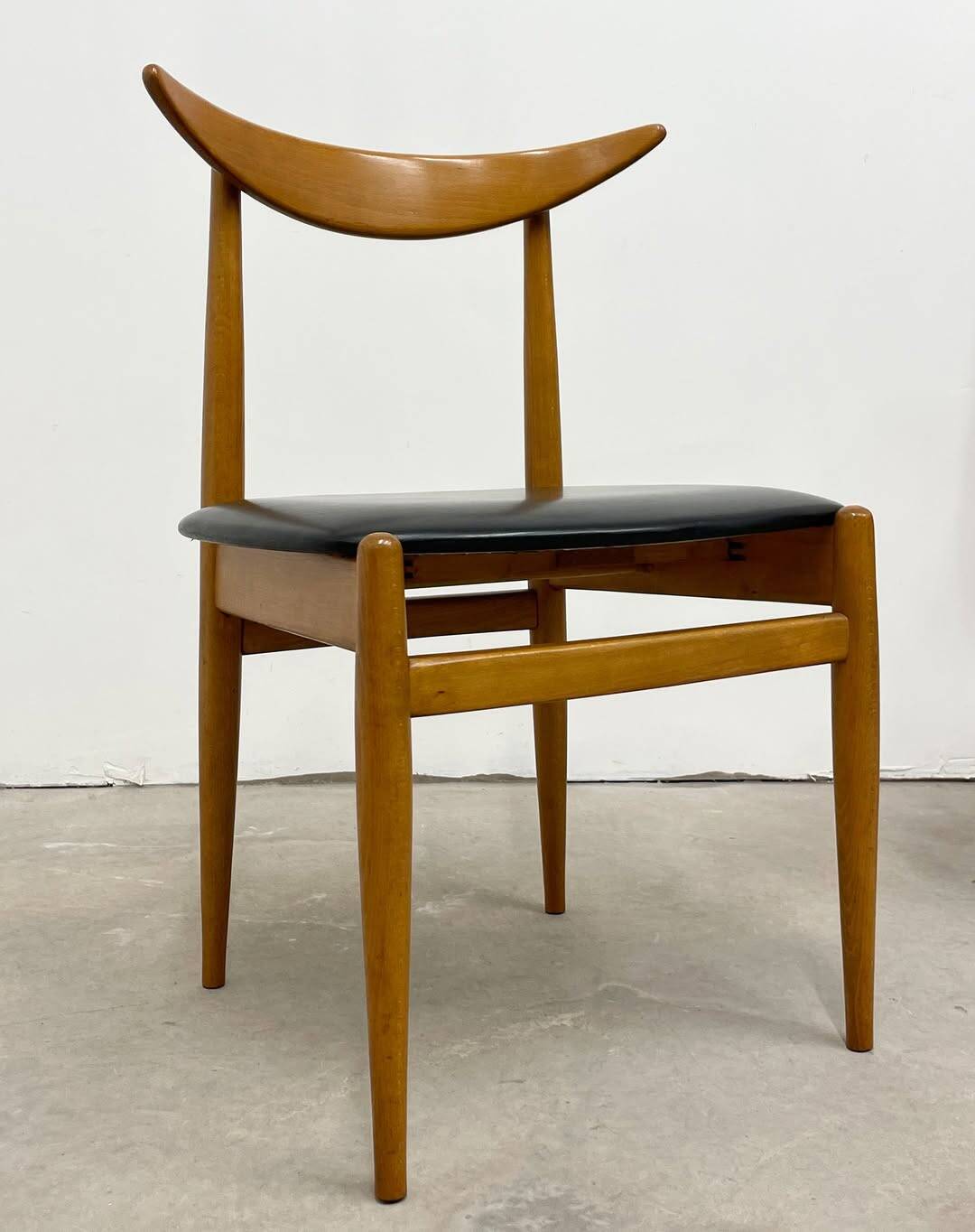 Paire de chaises scandinave
