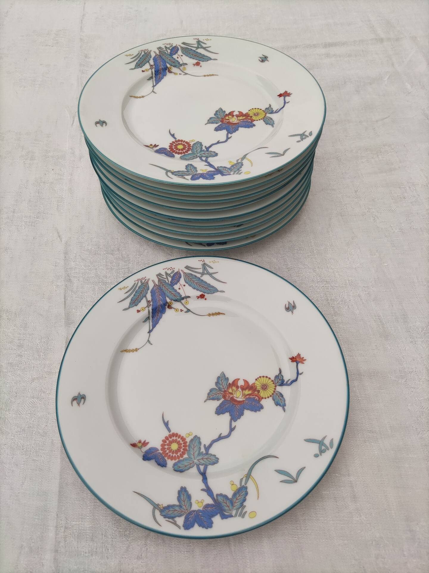 10 flat plates in Limoges porcelain - Haviland