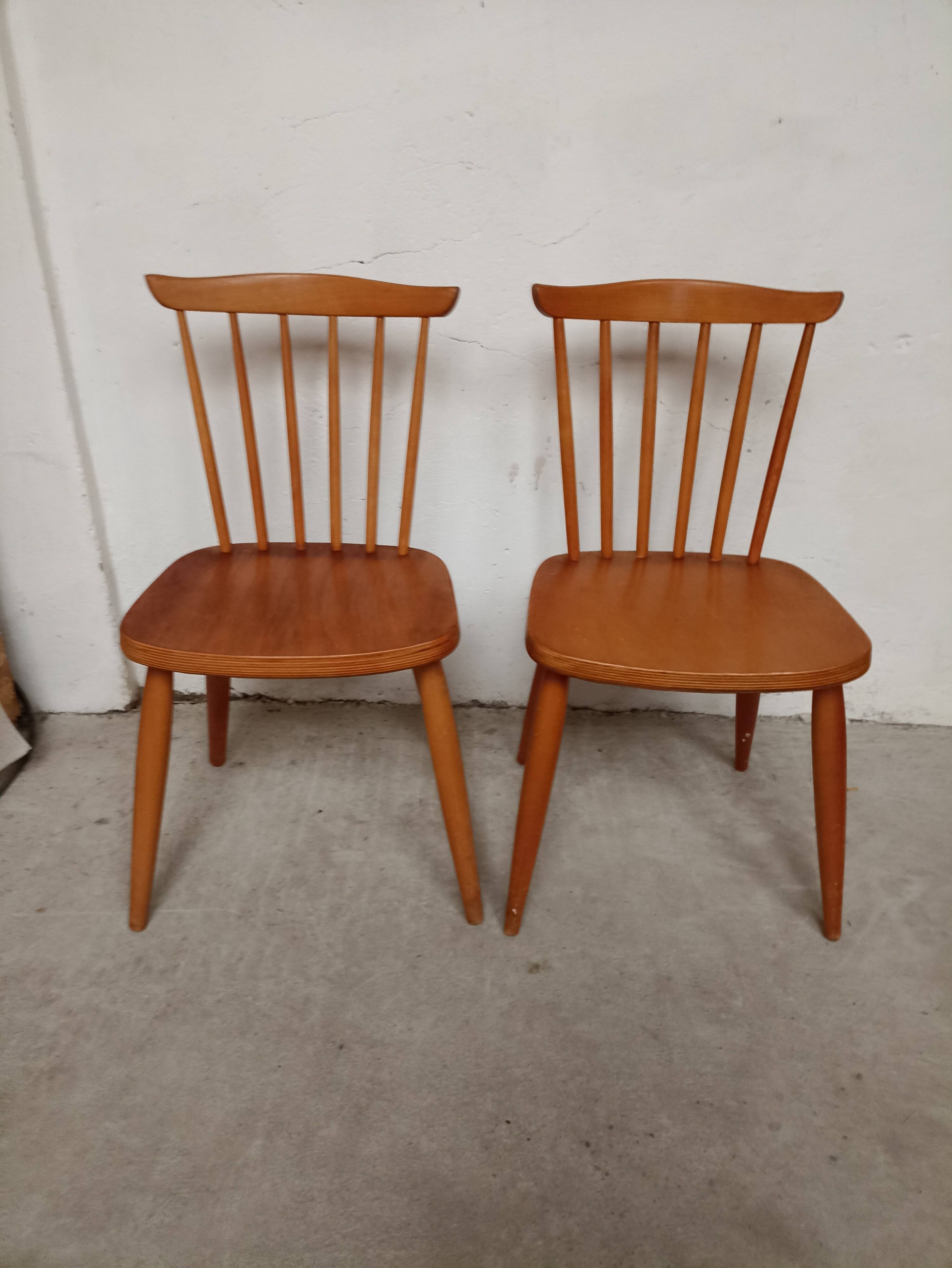 Set of 2 vintage bar chairs