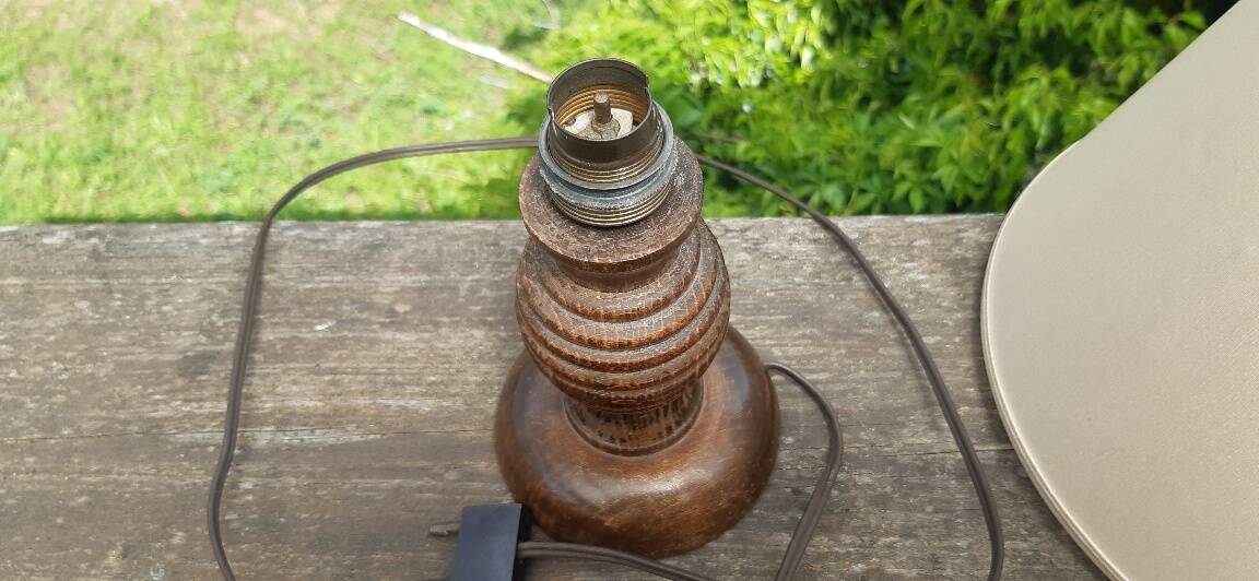 Art Deco turned wood lamp