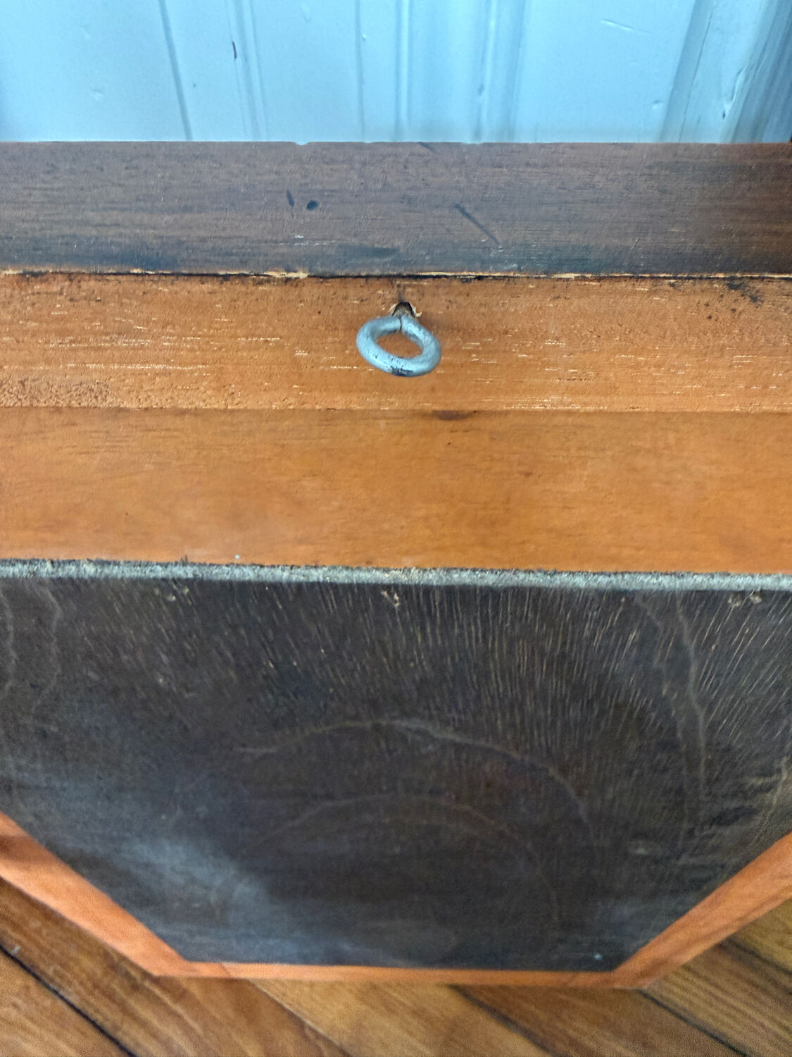 Antique wooden dressing table mirror – classic charm