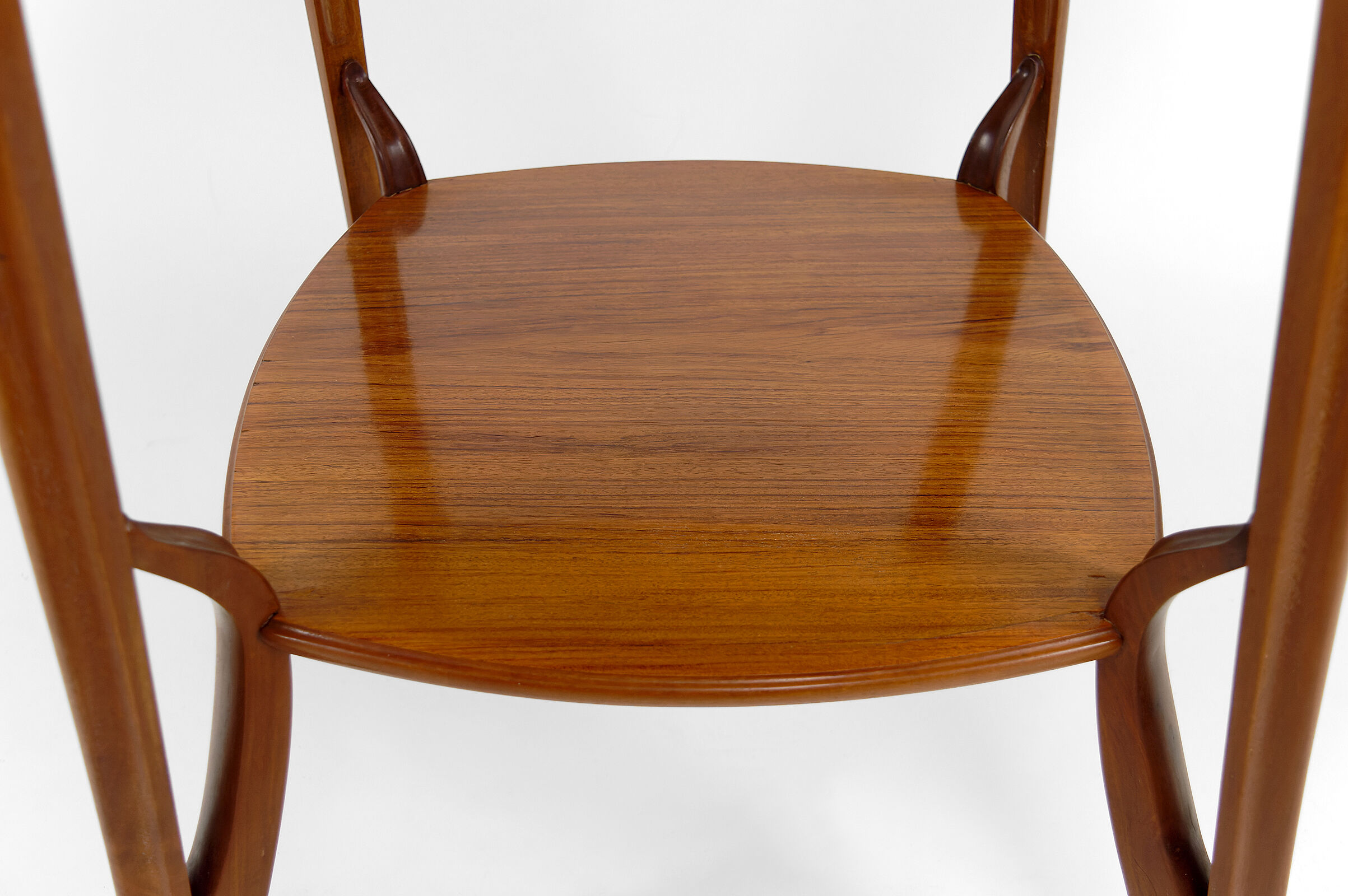 Pedestal table "Olga" by Louis Majorelle in mahogany, France, circa 1900