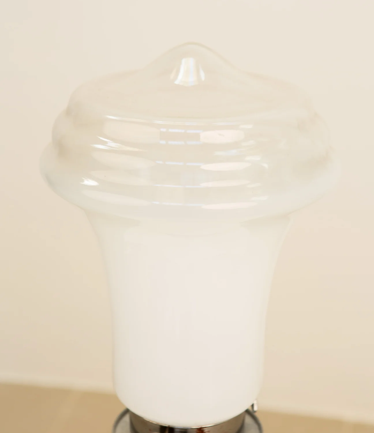 Italian lamp in metal & opaque glass 70's