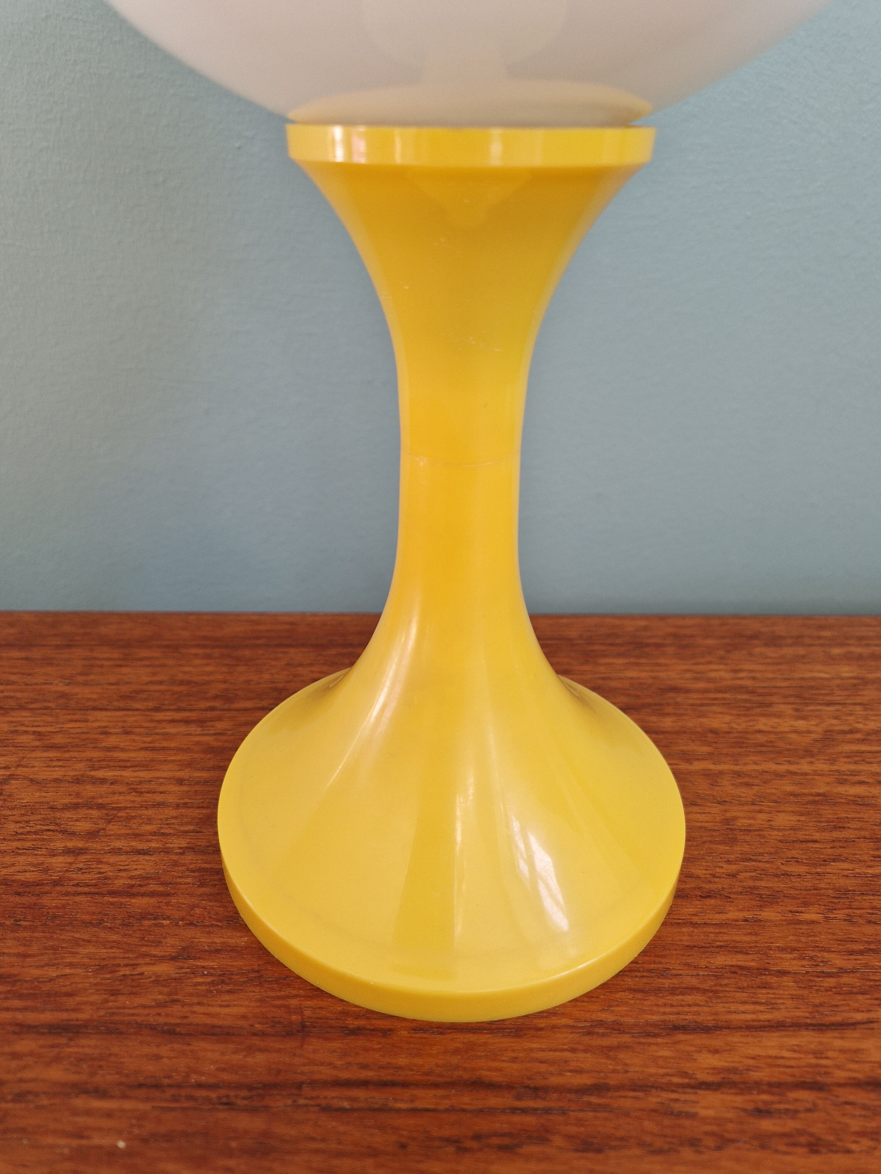 Vintage opaline lamp, 70s