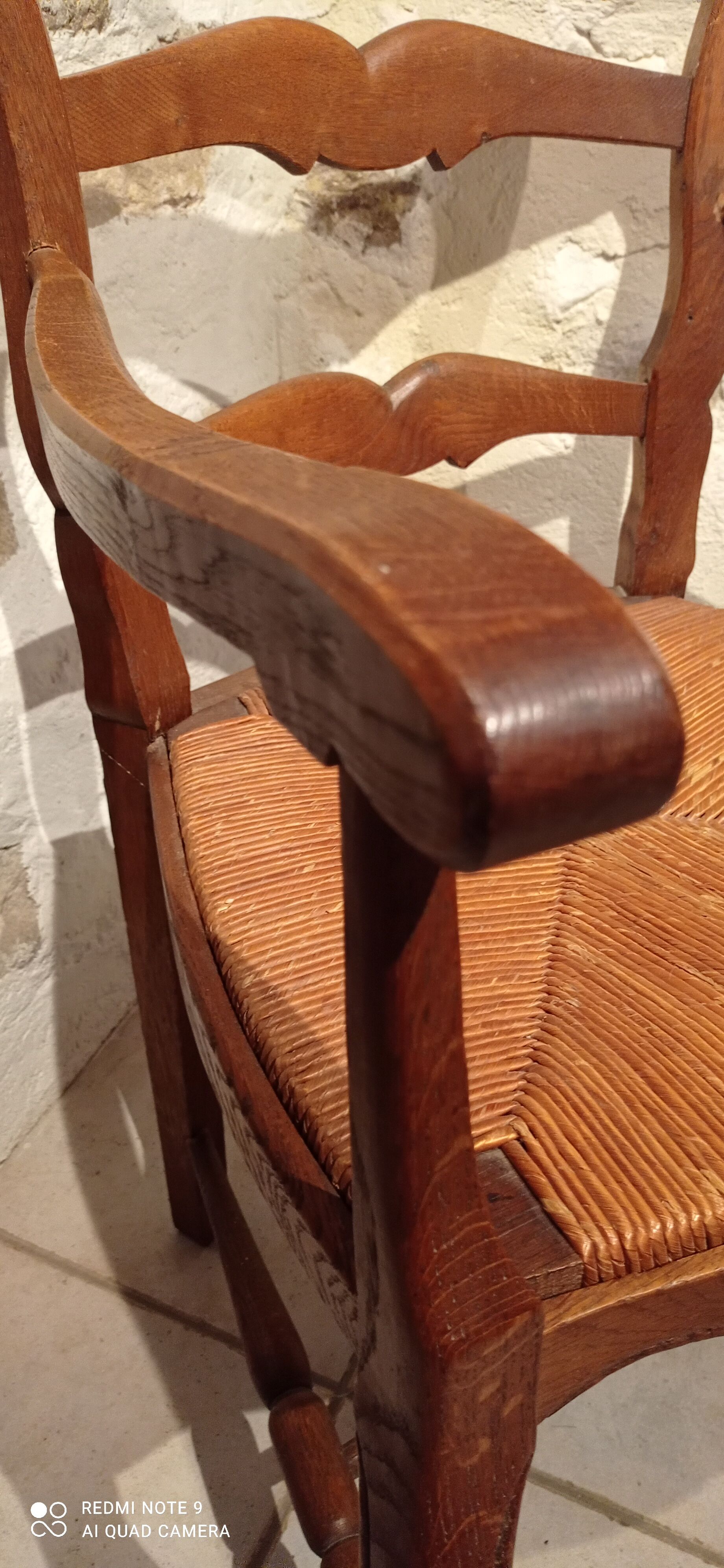 Antique mulched armchair