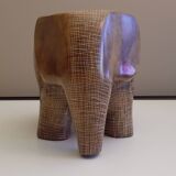Sculpture d'éléphant en pierre
