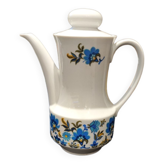 Porcelain coffee maker