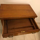 Wallet game table