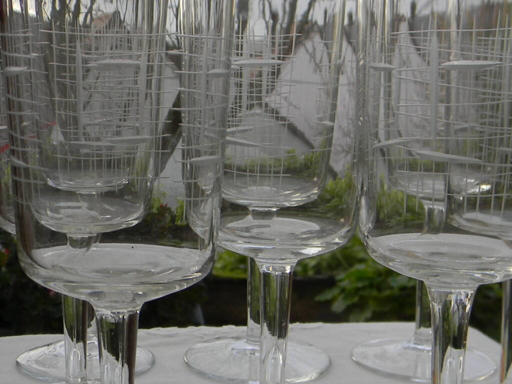 Lot de 8 verres à eau en verres années 1950.