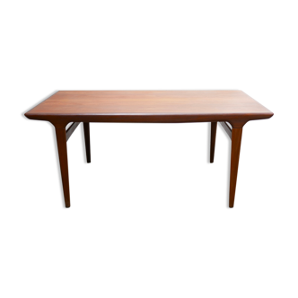 Extendable Scandinavian teak dining table by J. Andersen for Uldum Møbelfabrik