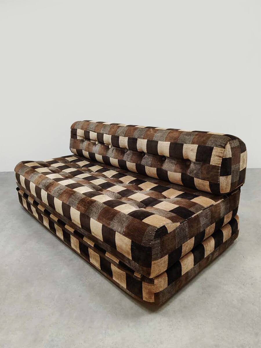 Canapé-lit convertible à carreaux, années 1970