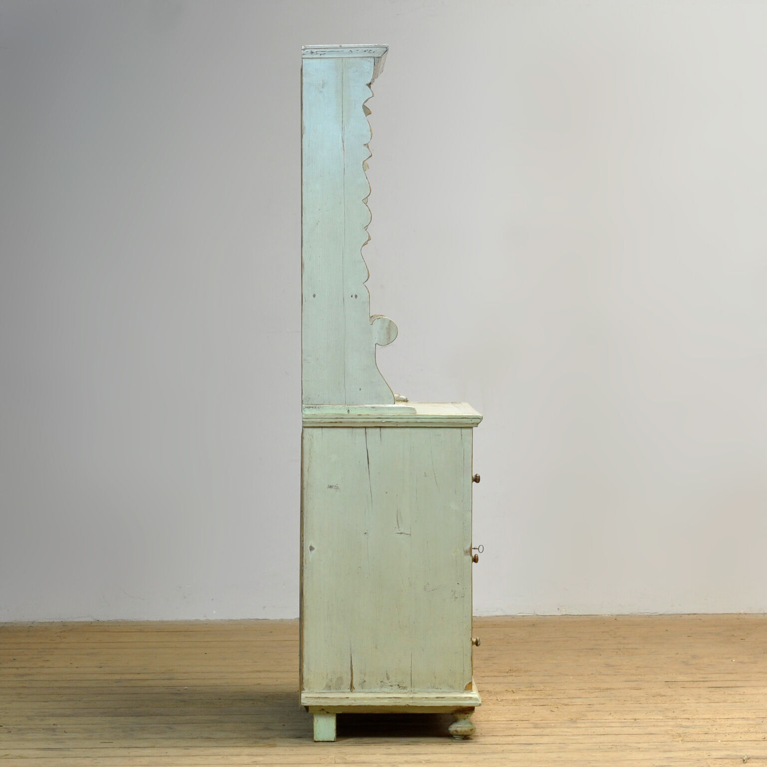 Pine buffet cabinet, circa 1900