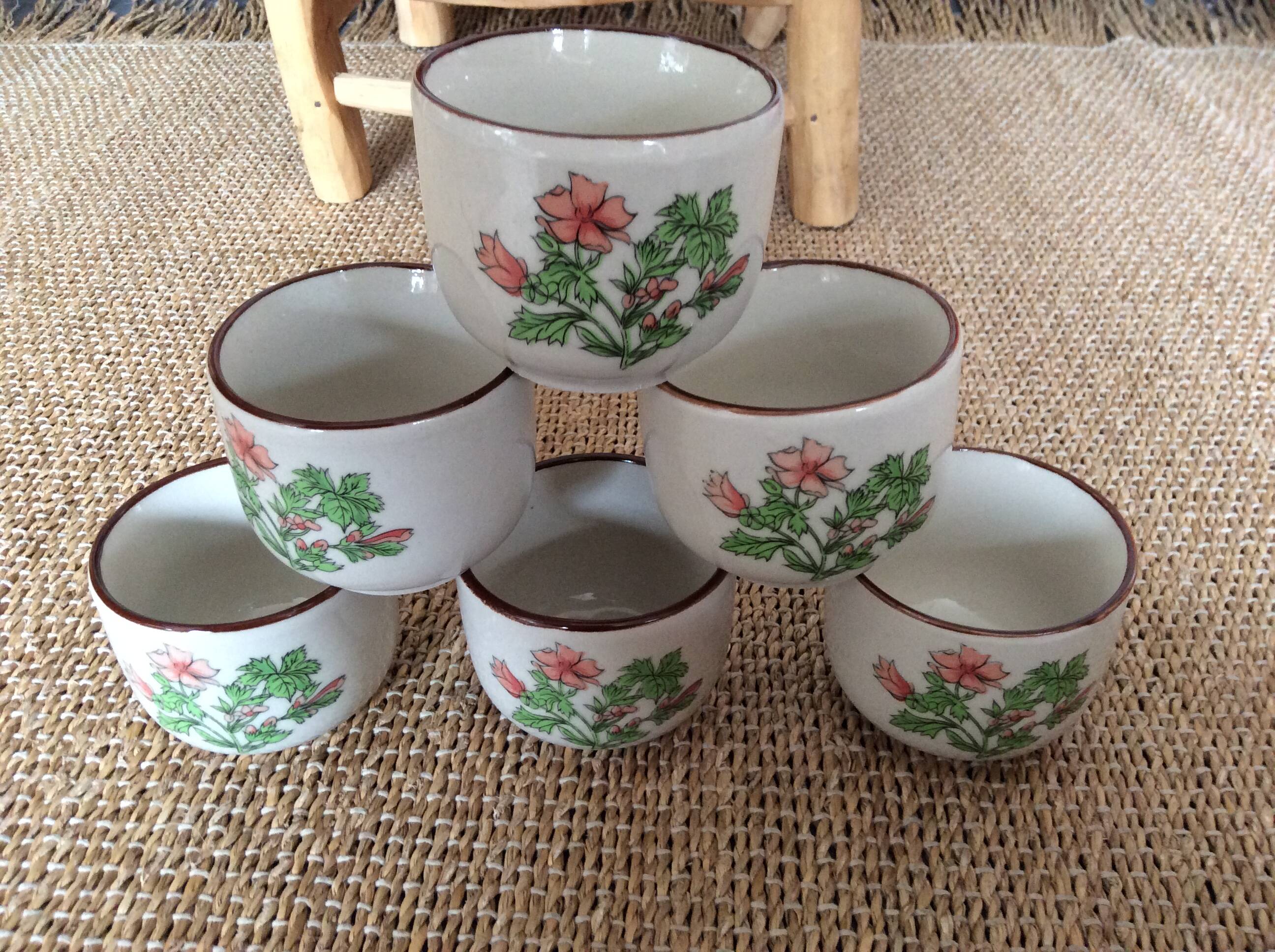 Coffee cups