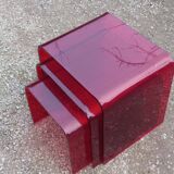 Set of 3 nesting tables in red plexiglass from the 70-80s