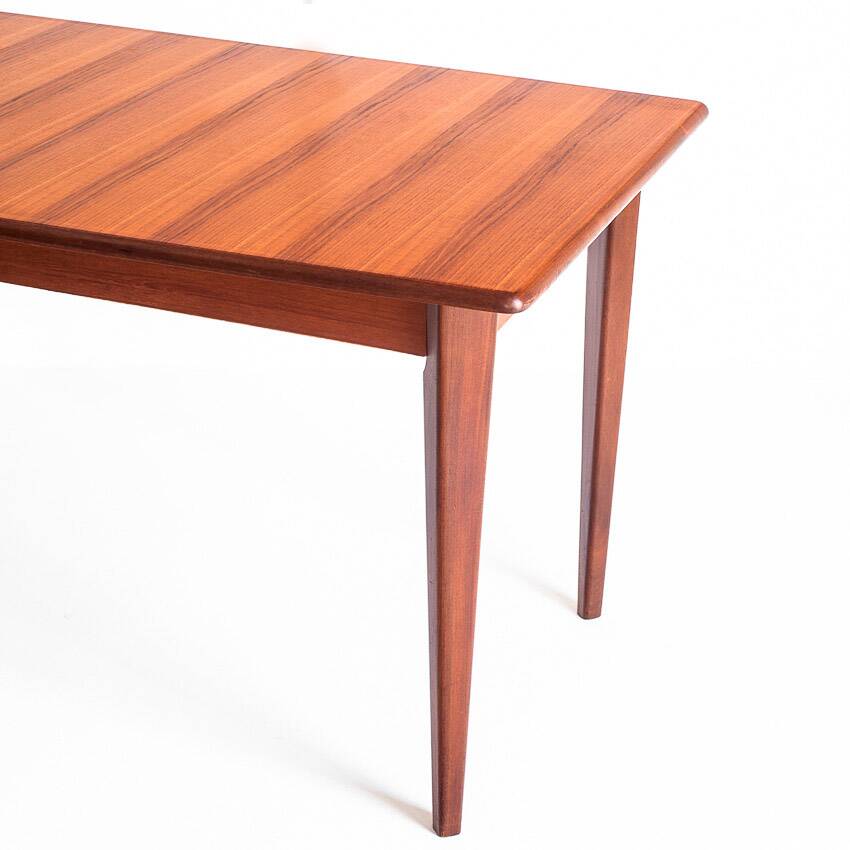 Vintage Scandinavian style table with central extension. Teak wood. France, 1960s