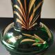 Glassware vase from Monaco/Monte Carlo, stamped with the Crown emblem. In emerald green blown glass, gold ears of wheat patterns. Size 25 x 15 cm