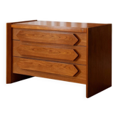 Elm chest of drawers