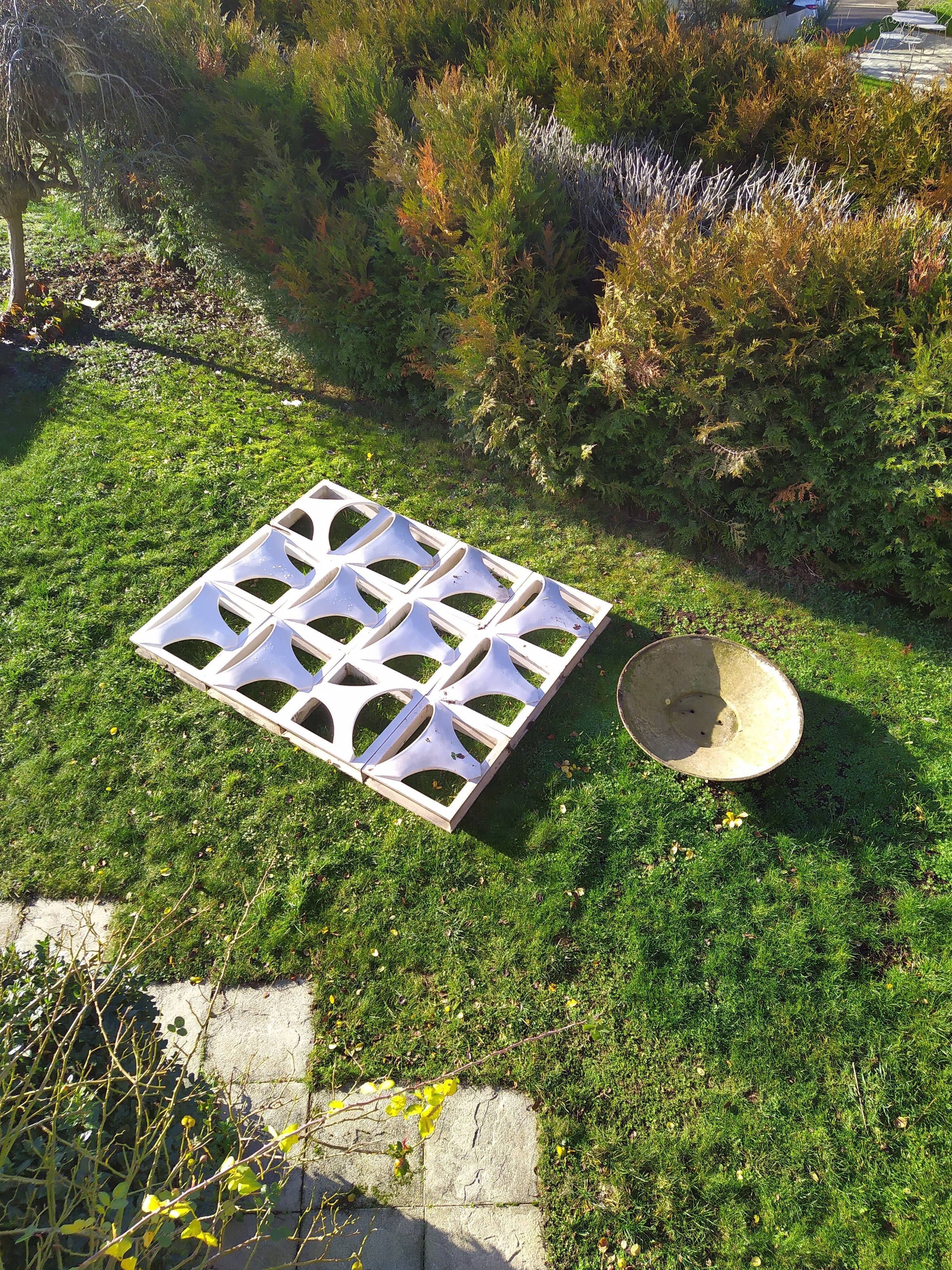 9 ceramic earthenware elements, space age architecture