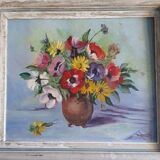 Bouquet of flowers with intense colors