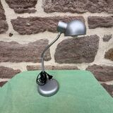 Desk lamp