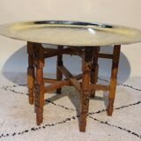 Coffee table in round top
