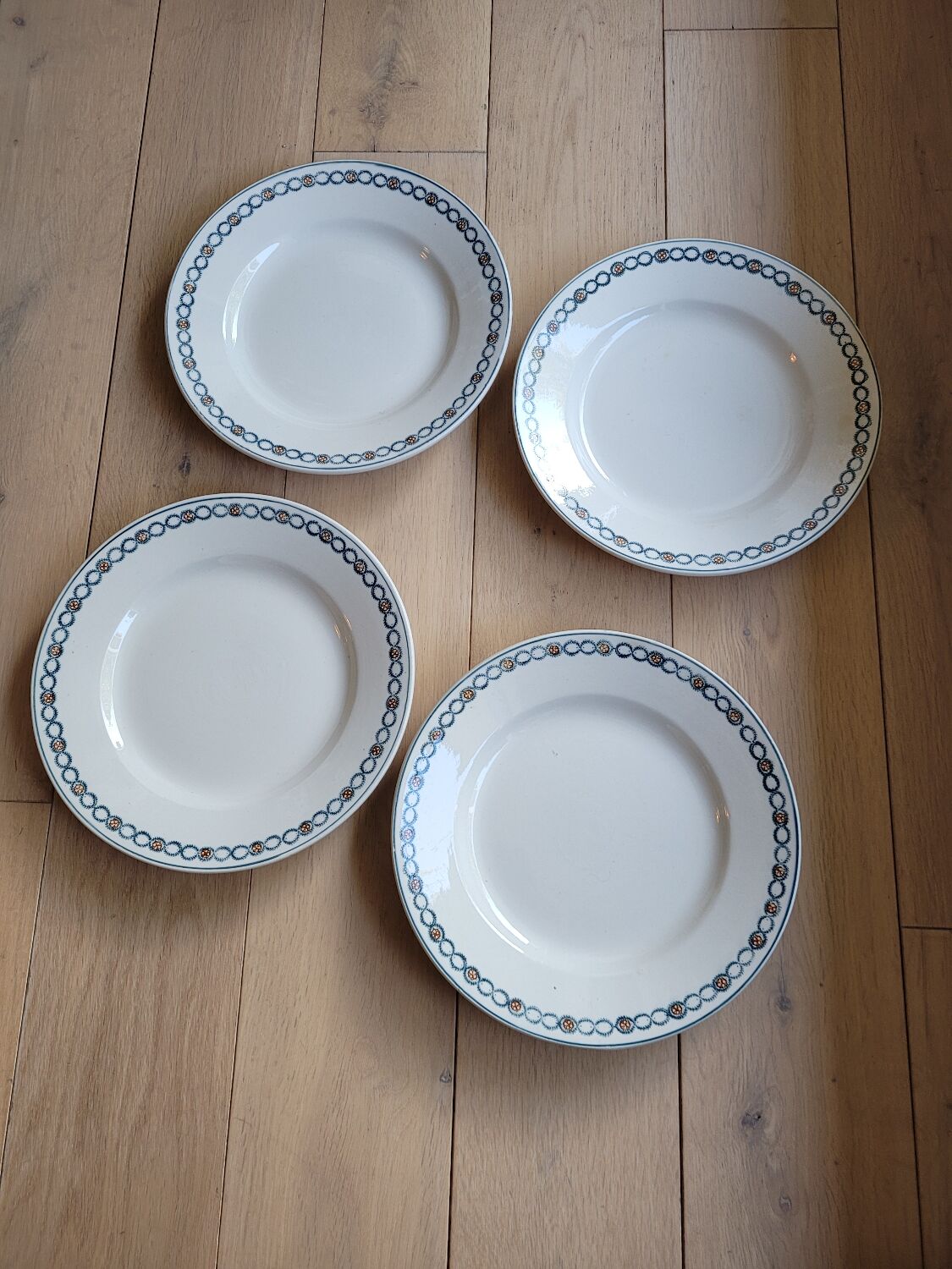 Lot n°1 of 4 flat plates BRE PMPS from Longwy