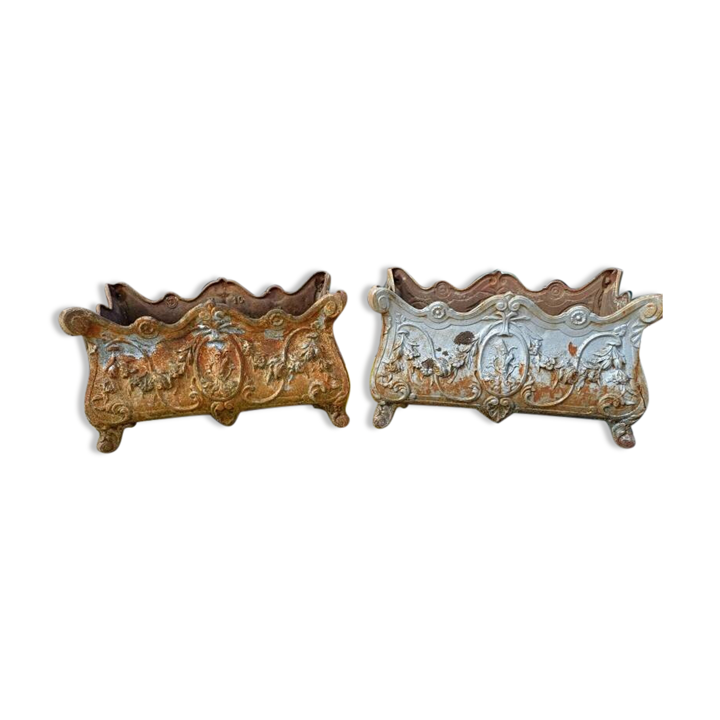 Pair of enamelled cast iron planters from 1900 from Charleville-Mézières