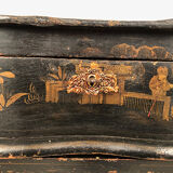 Worker Napoleon III, black lacquered wood with Asian decoration painted gold