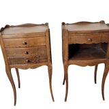 Paire de tables de chevet style Louis XV en chêne
