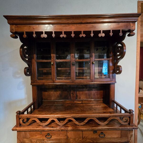 Vaisselier ancien