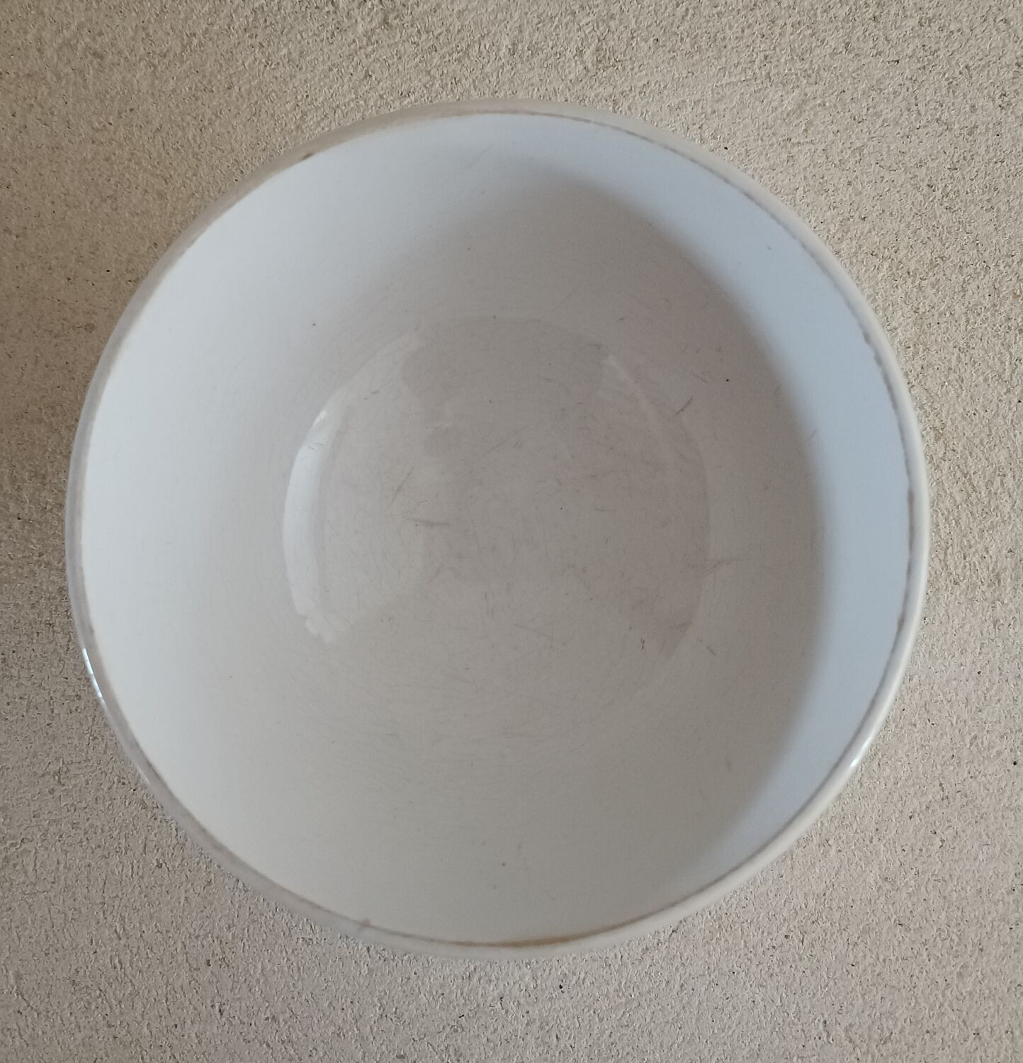 Faceted iron earth bowl