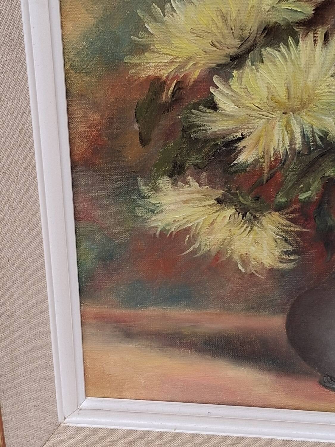 Table of yellow chrysanthemums