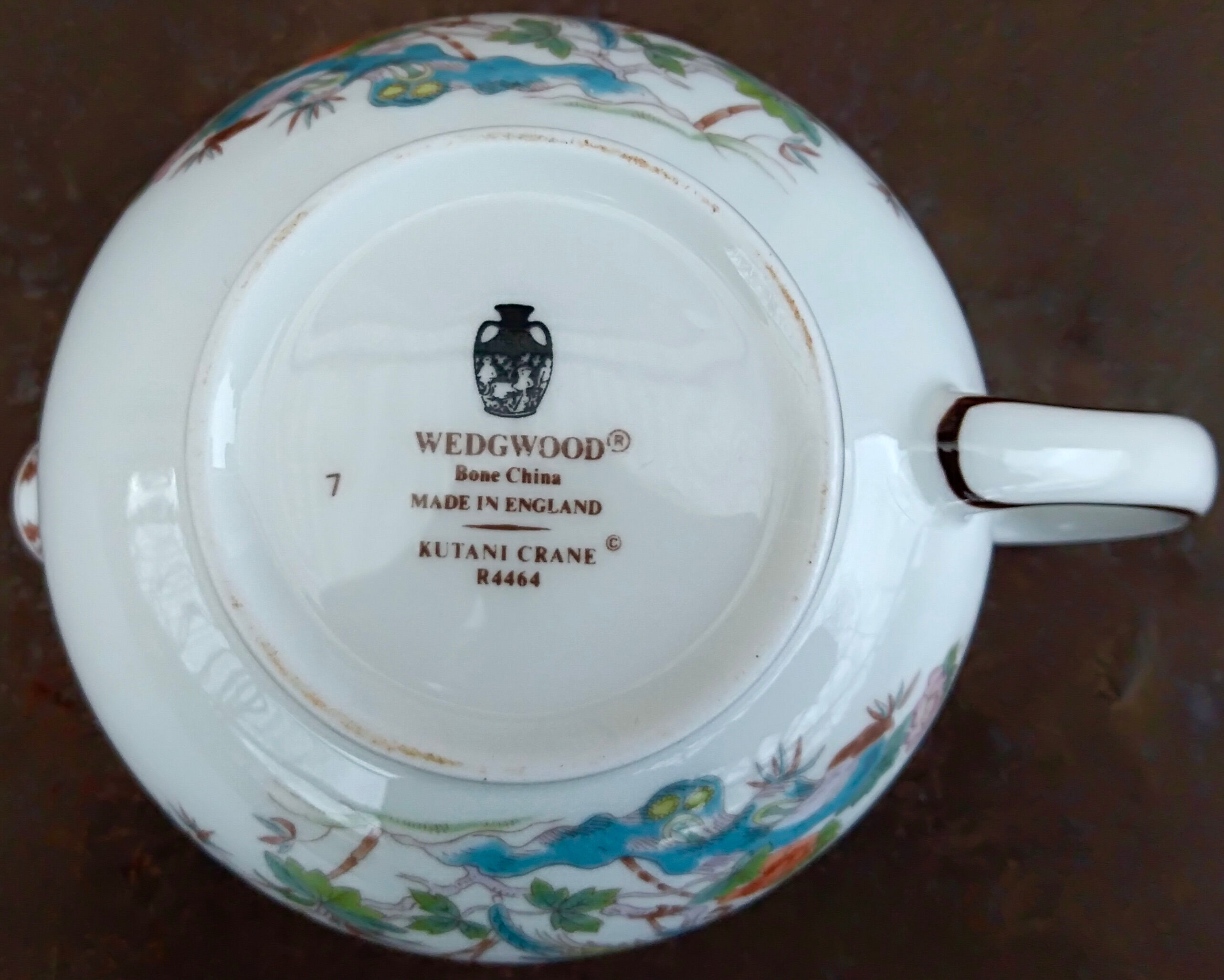 Sausage Wedgwood bone china made in England décor Kutani Crane