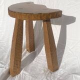 Tabouret Tripode Brutaliste  — Bois Massif — Travail Artisanal (ca. 50-70)