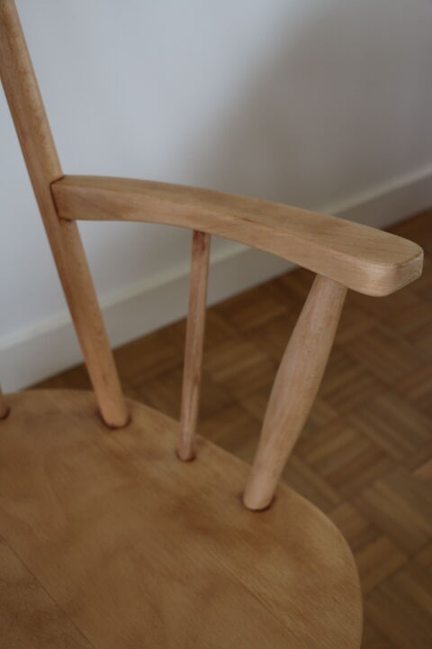 Scandinavian rocking-chair light beech