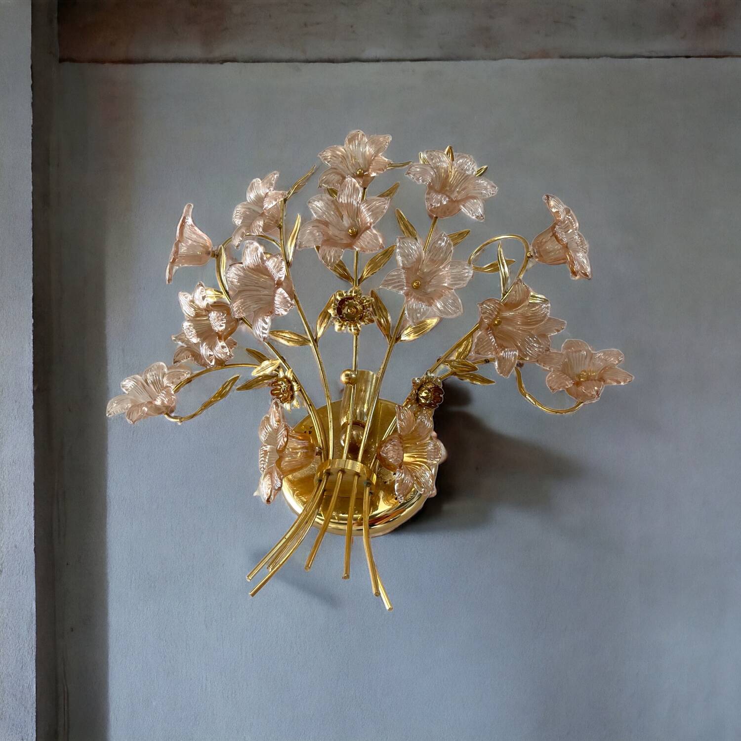 Large Single Pink Murano Flower Sconce 1980’s