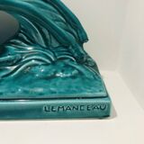 Statue of lemanceau: the deer