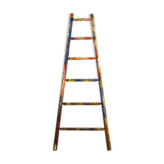Ancient painted painter's scale