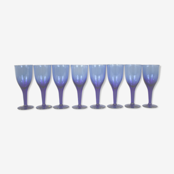 Suite of 8 cobalt bubble glass foot glasses