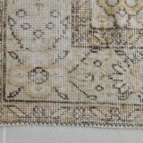 Geometric Pattern Vintage Oushak Area Rug, 174x279 Cm